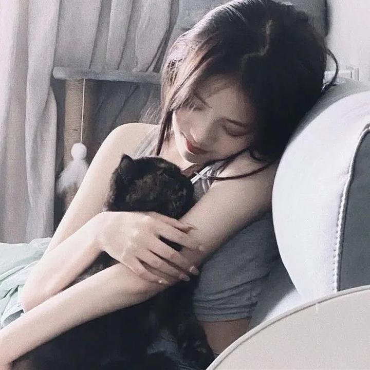 叽哩咕与女巫